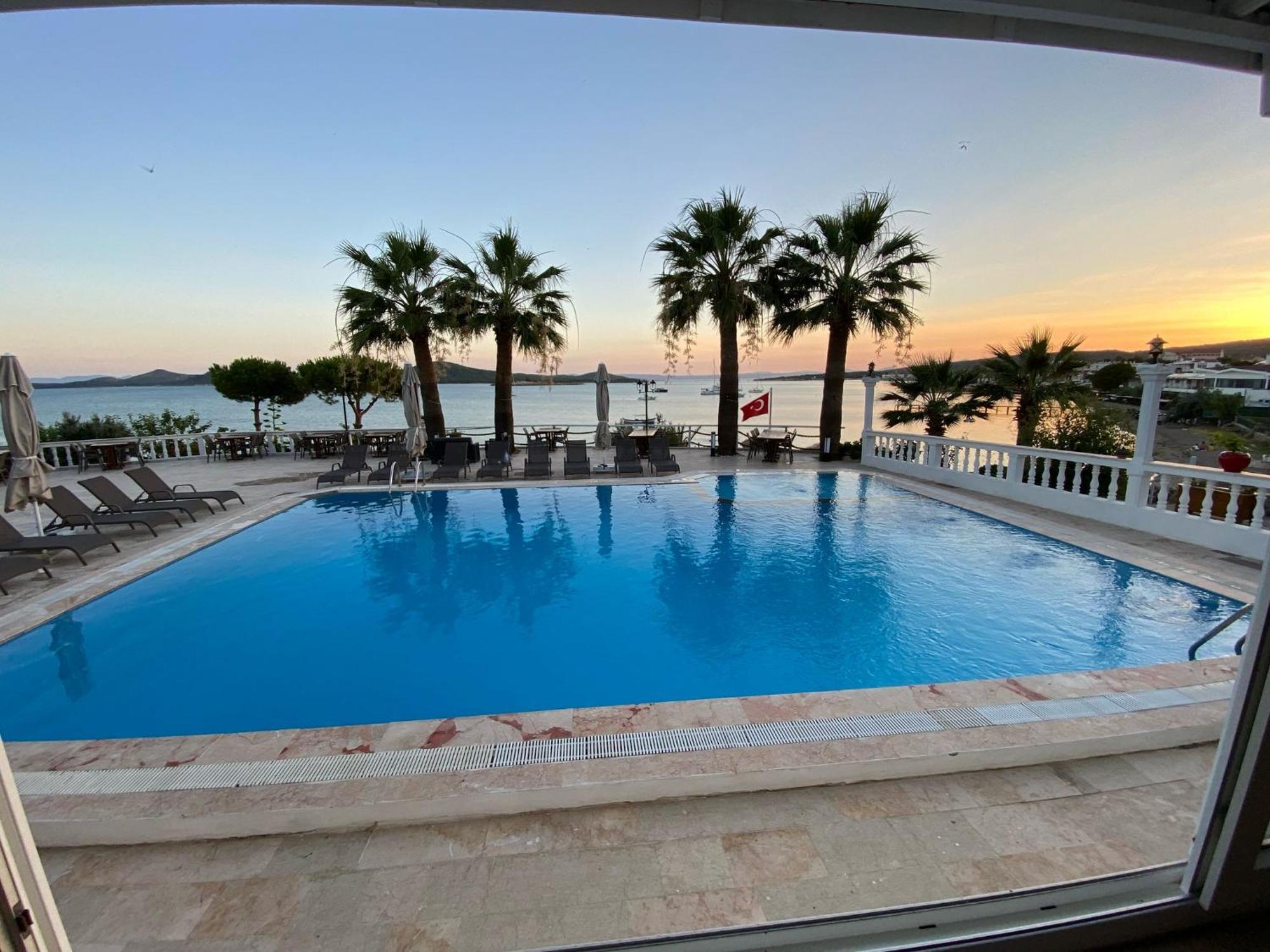 Cunda Panorama Otel Ayvalı Zewnętrze zdjęcie